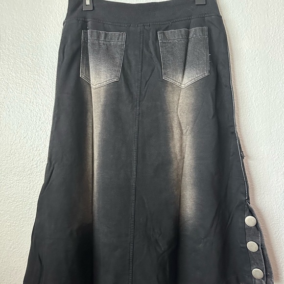 Black Distressed Look Denim Medium Skirt - Picture 2 of 6